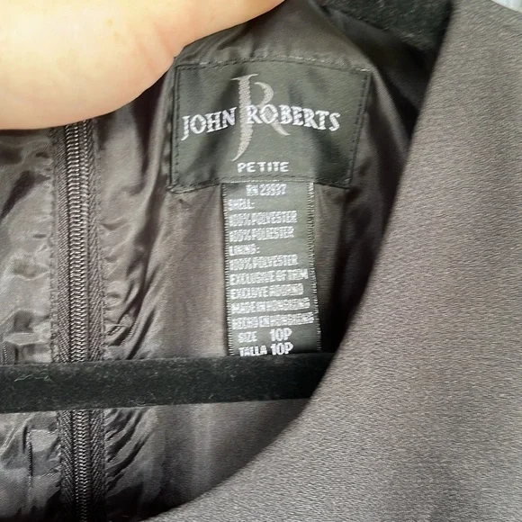 Vintage John Roberts Little Black Dress w/ Beading Size 10P - Picture 3 of 7